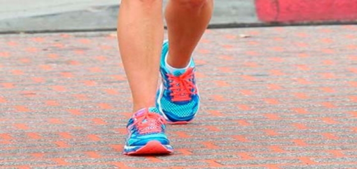 5 اشتباه پنج اشتباه هنگام انتخاب کفش ورزشی مناسب یا راهکاری برای سلامت در ورزشانتخاب کفش ورزشی مناسب faezehya.com 